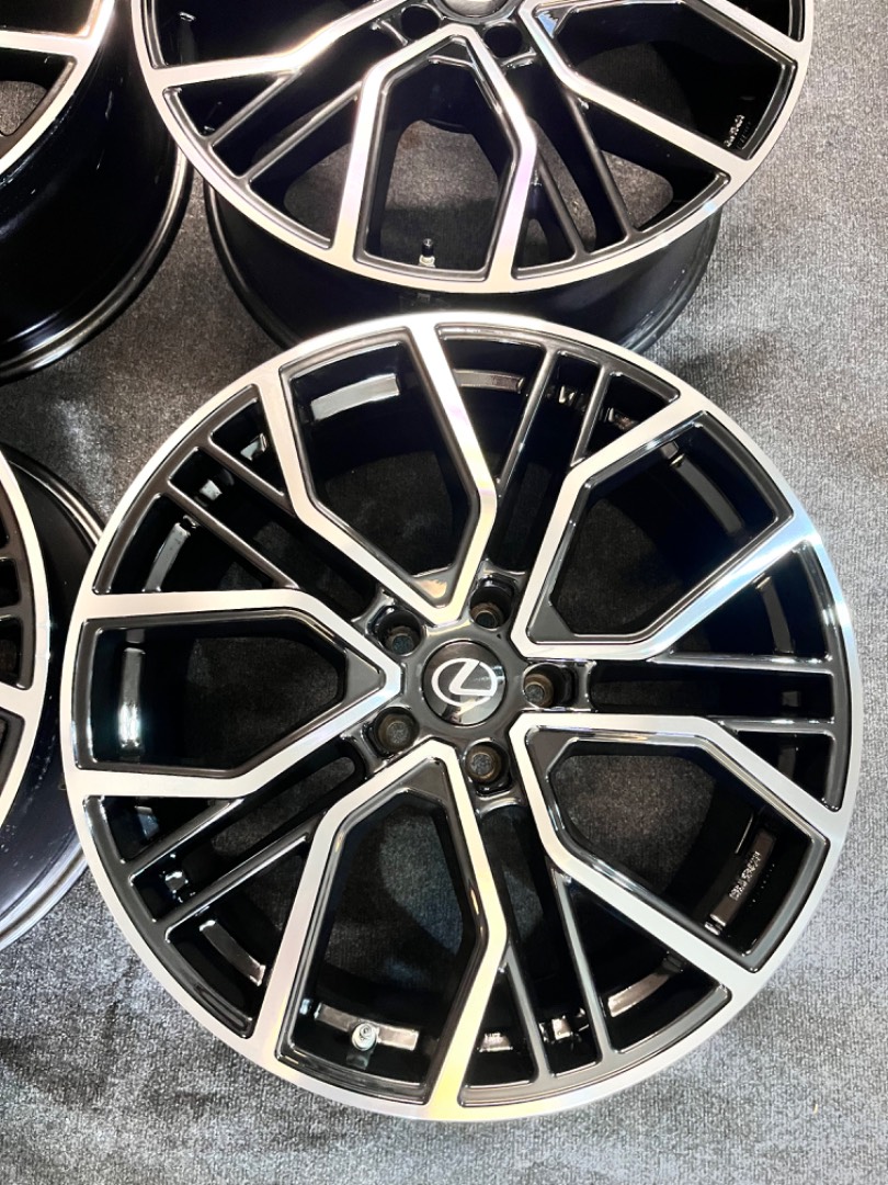 5x114,3 R20 originál alu Lexus RX - model 2023 a senzor | Aukro
